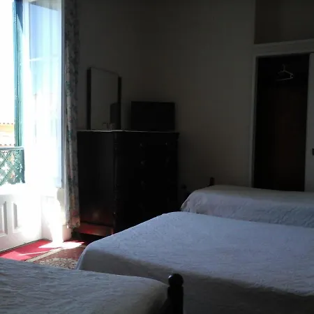 Pensao Residencial Mirasol Casa de hóspedes 3*
