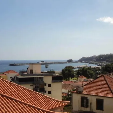 Pensao Residencial Mirasol 3* 丰沙尔