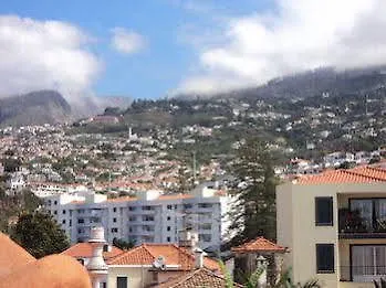 Pensao Residencial Mirasol 3* 丰沙尔