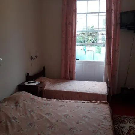 Pensao Residencial Mirasol Casa de hóspedes 3*