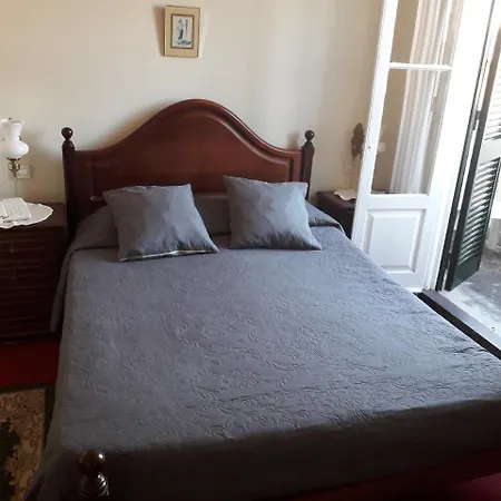 Pensao Residencial Mirasol 丰沙尔