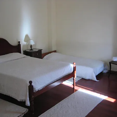 Guest house Pensao Residencial Mirasol 3*